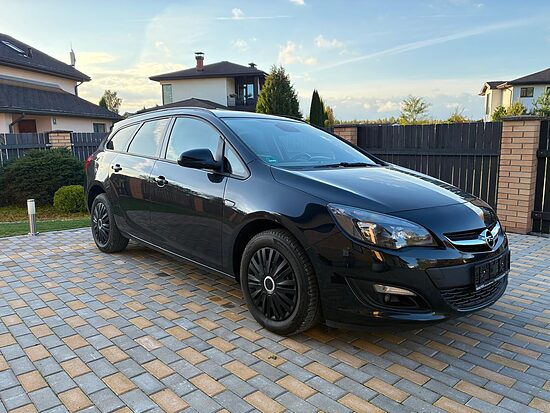 🚘 OPEL ASTRA / 📅 2015 gads / ⛽ 1.4 BENZĪNS /❗MANUĀLA / 📈 123 500 KM