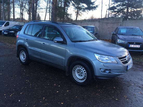 🚘 VW TIGUAN / 📅 2008 gads / ⛽ 2.0 DĪZELIS / ❗ MANUĀLA / 📈 193 700 km