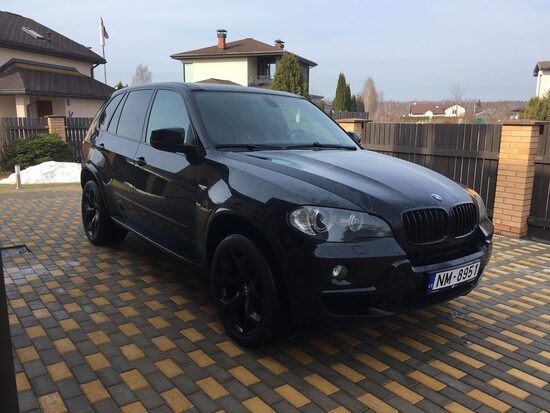 🚘 BMW X5 / 📅 2007 gads / ⛽ 3.0 DĪZELIS / ❗ AUTOMATS / 📈 182 850 KM