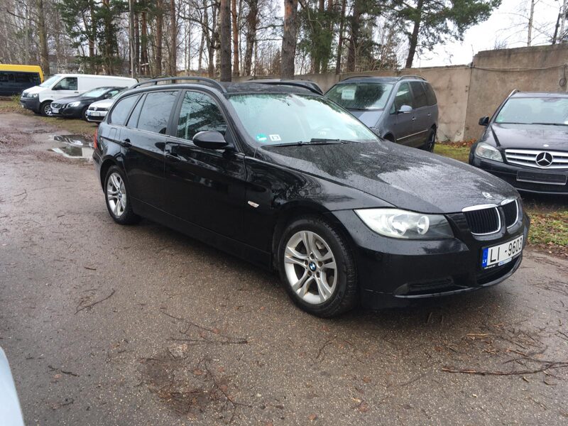 🚘 BMW 318 / 📅 2008 gads / ⛽ 2.0 DĪZELIS / ❗ MANUĀLA / 📈 283 700 KM