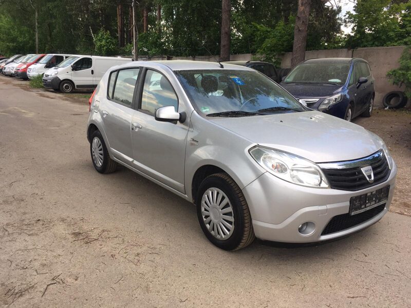 🚘DACIA SANDERO/ 📅 2008 gads / ⛽ 1.6 BENZĪNS/ ❗ MANUĀLS / 📈 124 550 KM